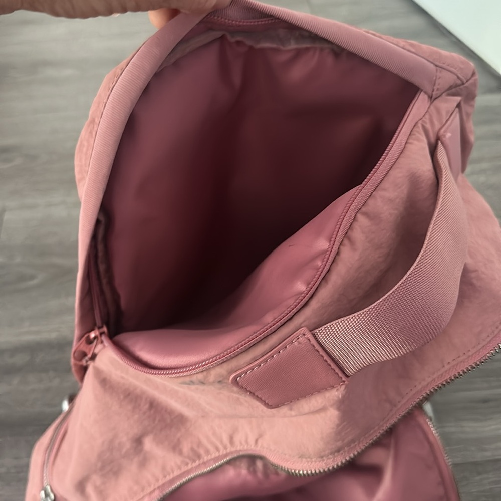 Lululemon Backpack - Picture 7 of 12